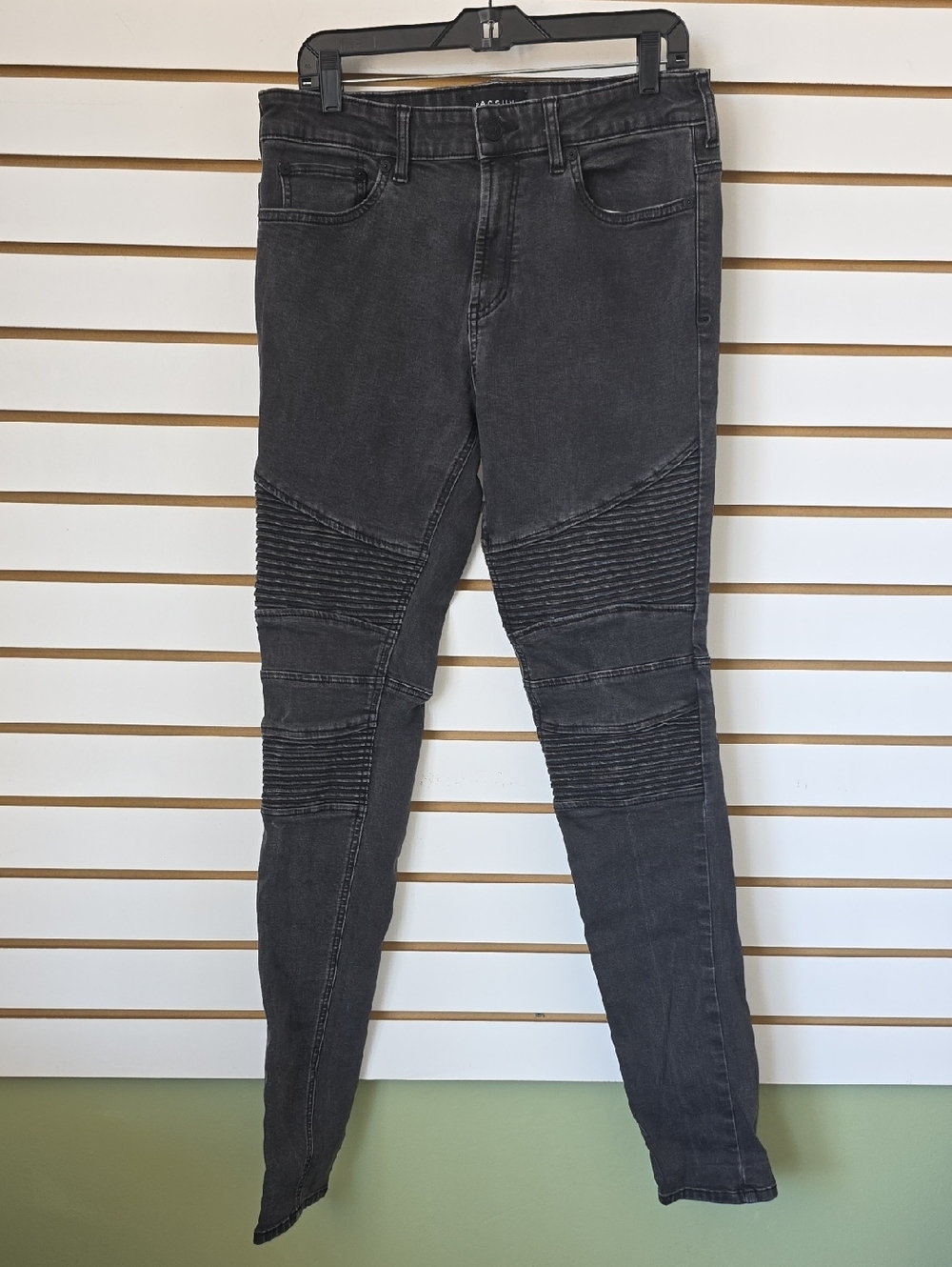 PacSun Men’s Slim Moto Jeans in Washed Black